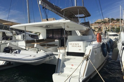 Verhuur Catamaran FOUNTAINE PAJOT HELIA 44 Calvi