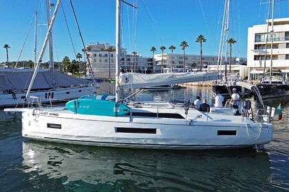 Aluguel Veleiro Beneteau Oceanis 40.1 Lagos