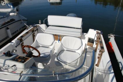 Location Bateau à moteur Nimbus Nova 20 Neuchâtel