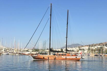 Hyra båt Guletbåt CUSTOM 2010 Bodrum