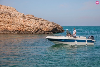 Hire Motorboat Blu & Blu Italia Srl Gran Turismo 620 Monopoli