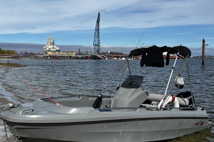 Rental Motorboat Roto Family 450 Rostock