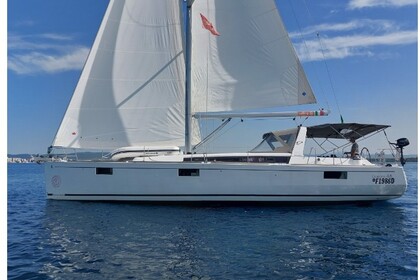 Rental Sailboat BENETEAU OCEANIS 48 Puntone di Scarlino