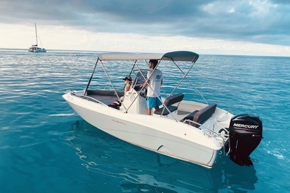 Charter Boat without licence  Guarascio Group . Tropea