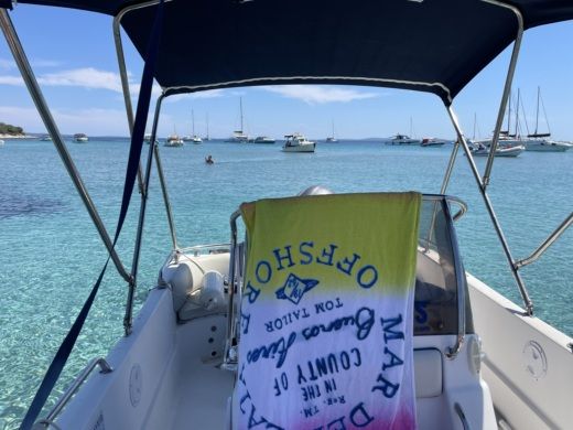 Lussinpiccolo Motorboat Ranieri Soverato alt tag text