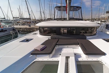 Hyra båt Katamaran  Lagoon 46  Aten