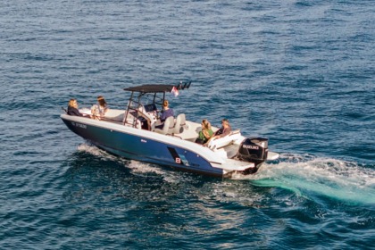 Noleggio Barca a motore Beneteau Flyer 8 SPACEdeck Milnà