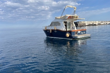 Location Bateau à moteur Viking Sanremo32 fly Taormine