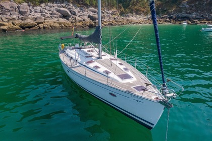 Hire Sailboat Bavaria 50 Cruiser Sanxenxo