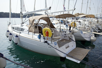 Hire Sailboat Elan Marine Elan Impression 35 Mali Losinj