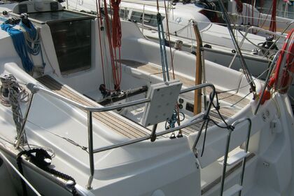 Charter Sailboat Jeanneau Sun Fast 32 Palau