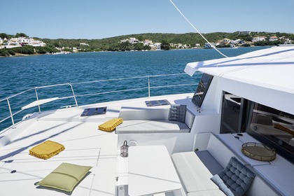 Charter Catamaran  Bali 4.4 Paros