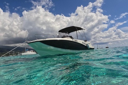 Location Bateau à moteur Quicksilver Activ 605 Sundeck Papeete
