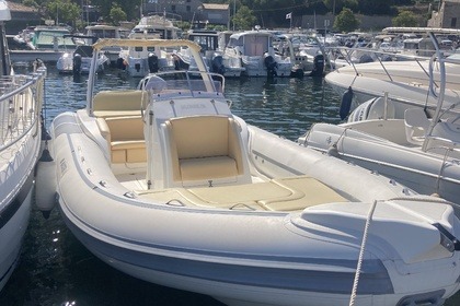 Alquiler Neumática Master 780 Porto Vecchio