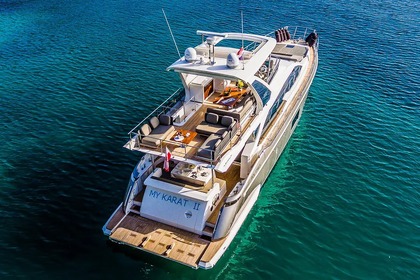 Verhuur Motorboot Azimut Azimut 66 Kaštel Gomilica