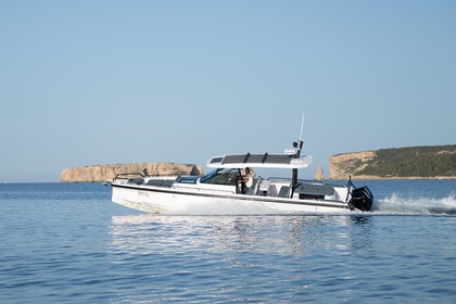 Rental Motorboat Axopar 37 Sun TOP Pilos