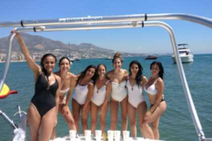 Location Bateau à moteur Regal ALQUILER BARCO CON LICENCIA Fuengirola