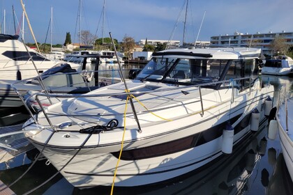 Miete Motorboot Jeanneau Merry Fisher 1095 Hyères