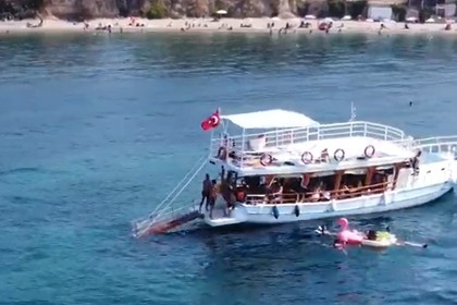 Rental Motorboat TURKEY 2010 Kuşadası