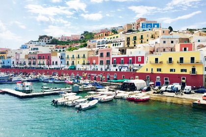 Charter Motorboat Nautica Idea Marine idea 58 Ponza