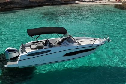 Charter Motorboat Karnic Karnic 702 Portals Nous