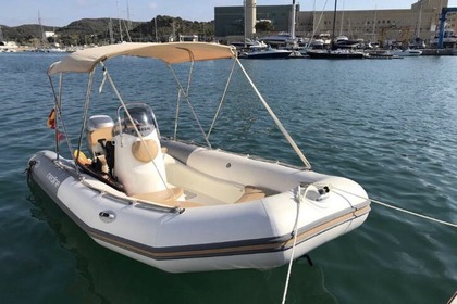 Miete RIB Zodiac MEDLINE 500 Maó