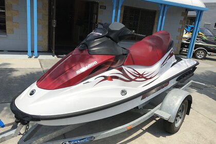 Rental Jet ski Seadoo gti 130 cv La Seyne-sur-Mer