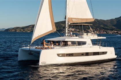 Charter Catamaran  Bali 4.8  Naousa