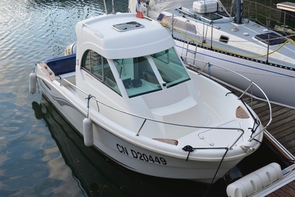 Rental Motorboat BENETEAU Antares 6.20 Deauville