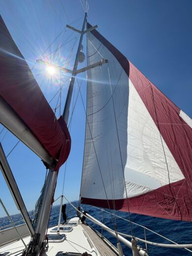 Agay Sailboat Beneteau Beneteau Oceanis 393 Clipper alt tag text