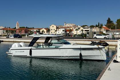 Location Bateau à moteur  Saxdor 320 GTO Sukošan