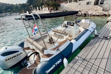 Noleggio Gommone Marlin 790 Pro Lesina