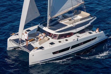 Hire Catamaran  Fountaine Pajot New 44 Pula