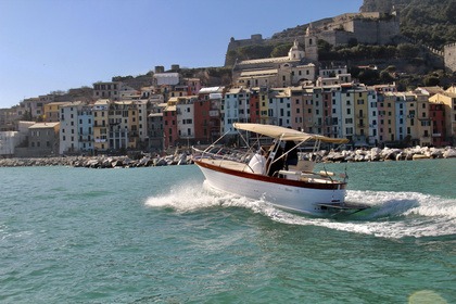 Charter Motorboat Mimi 7.5 open La Spezia