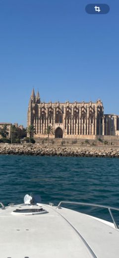 Palma de Mallorca Motorboat Sunseeker Superhawk 48 alt tag text