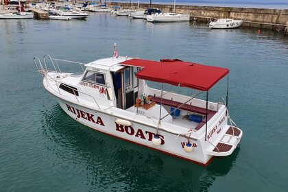 Charter Motorboat Jeanneau Islander 750 Opatija