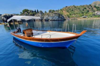 Charter Boat without licence  Carolina Lancia in legno Taormina