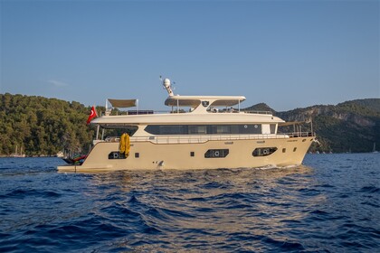 Hire Motor yacht Custom built luxury motor yacht 2024 Fethiye