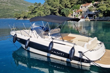 Hire Motorboat Bayliner Avanti 8 Dubrovnik
