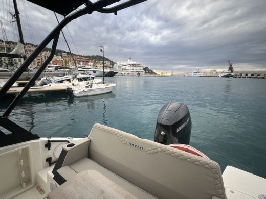 Nice Motorboat Navan S30 alt tag text