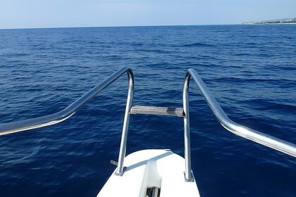 Alquiler Lancha Starfisher 840 Badalona