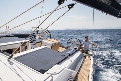 Verhuur Zeilboot Bénéteau Oceanis 51.1 - 5 + 1 cab. Alimos