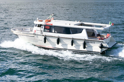 Charter Motorboat Martinez VTR 13,00 - Lago Maggiore Stresa