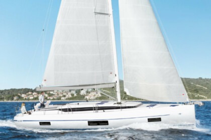 Rental Sailboat Bavaria Cruiser 45 Athens