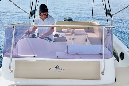Hire Motorboat Allegra All 8,50 Open Day Taormina