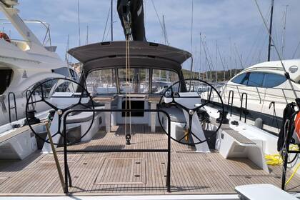 Rental Sailboat  First Yacht 53  Laurium