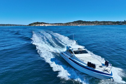 Verhuur Motorboot Conam 58 Sport hard top Saint-Tropez
