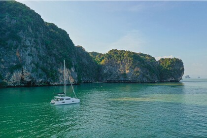 Verhuur Catamaran  Lagoon 42 Furnari