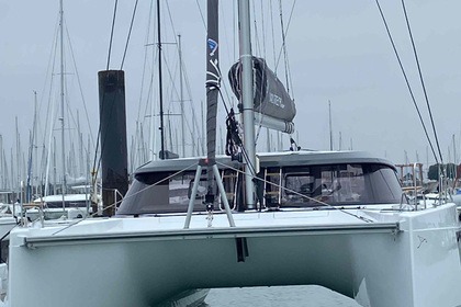 Charter Catamaran Nautitech Rochefort Nautitech 40 Open - 4 + 1 cab. Tropea