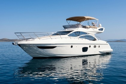 Noleggio Barca a motore Azimut 47 Fly Antibes